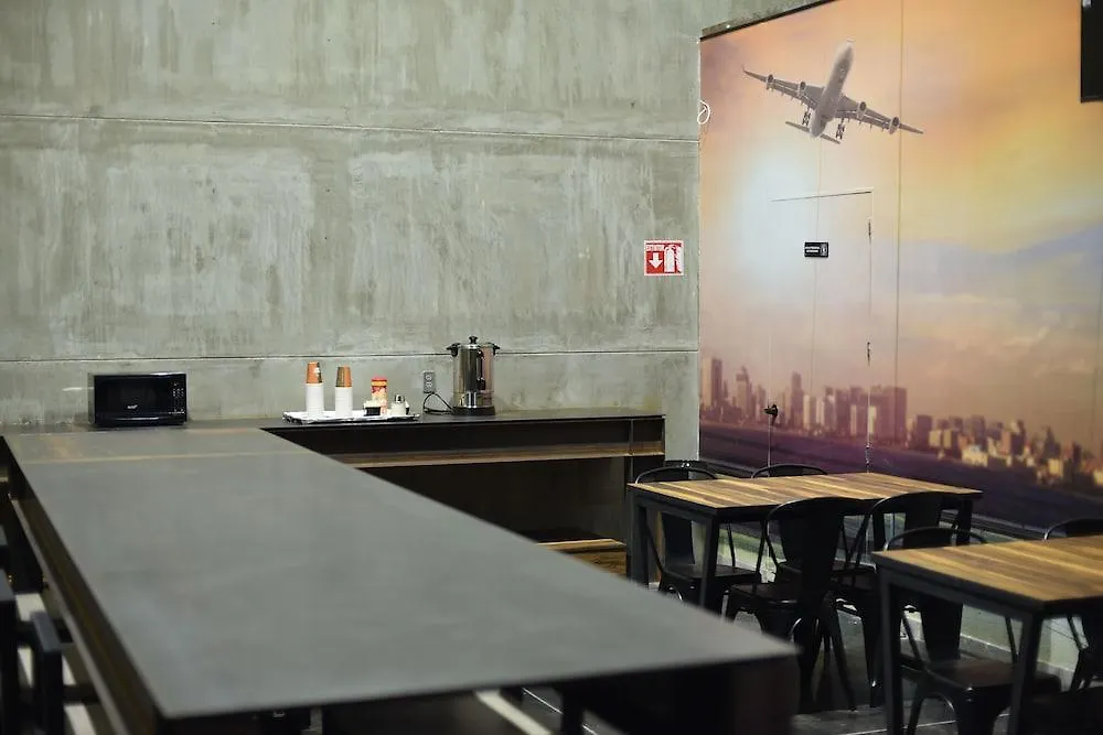 Hangar Select Aeropuerto Guadalajara Las Pintas 3*,  المكسيك